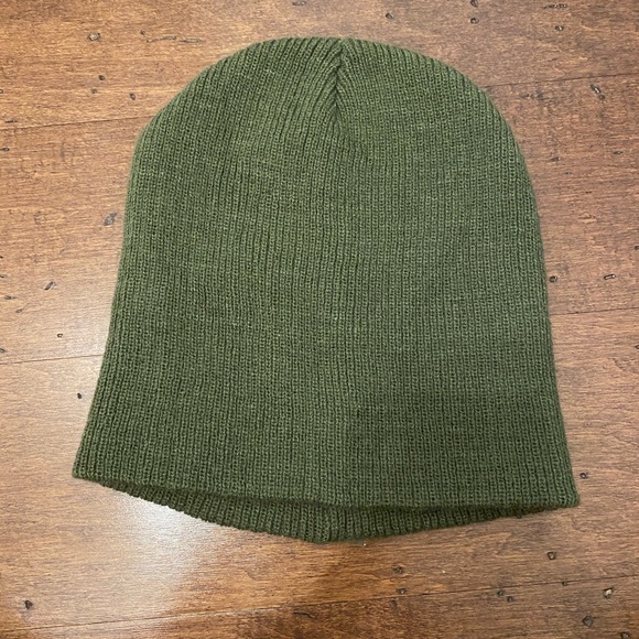 Beanie - Picture 1 of 1